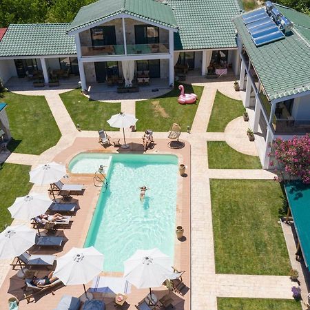 Aelia Suites Valtí エクステリア 写真