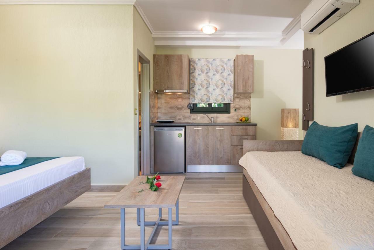 Aelia Suites Valtí エクステリア 写真