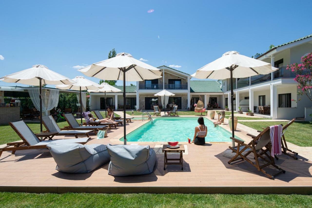 Aelia Suites Valtí エクステリア 写真