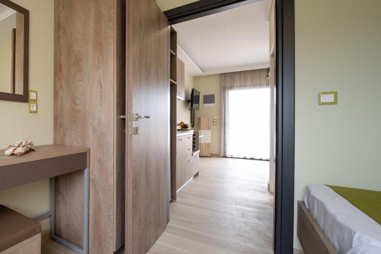 Aelia Suites Valtí エクステリア 写真